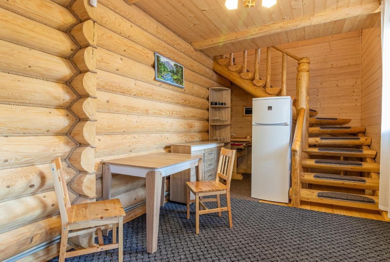 Konopka Guest House Bukovel Luaran gambar