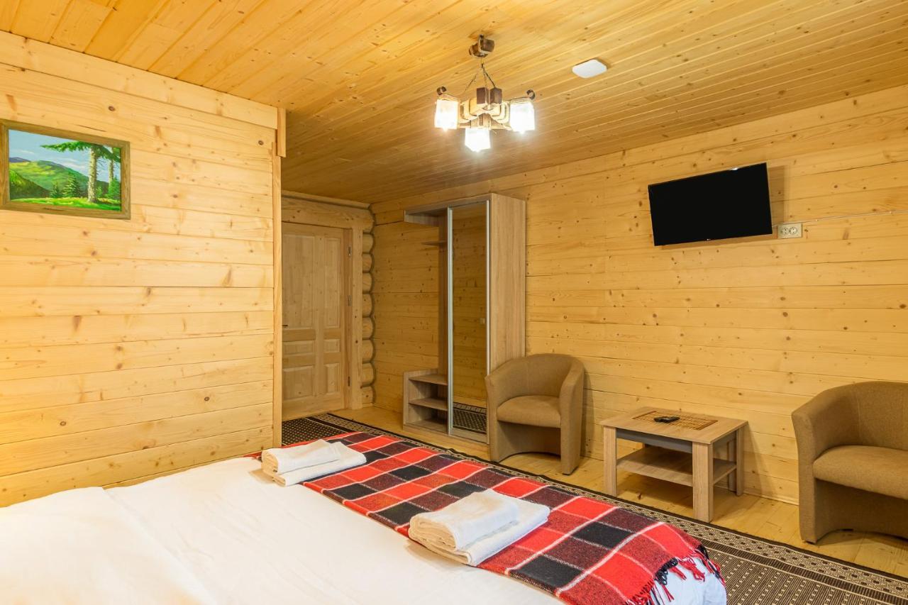 Konopka Guest House Bukovel Luaran gambar
