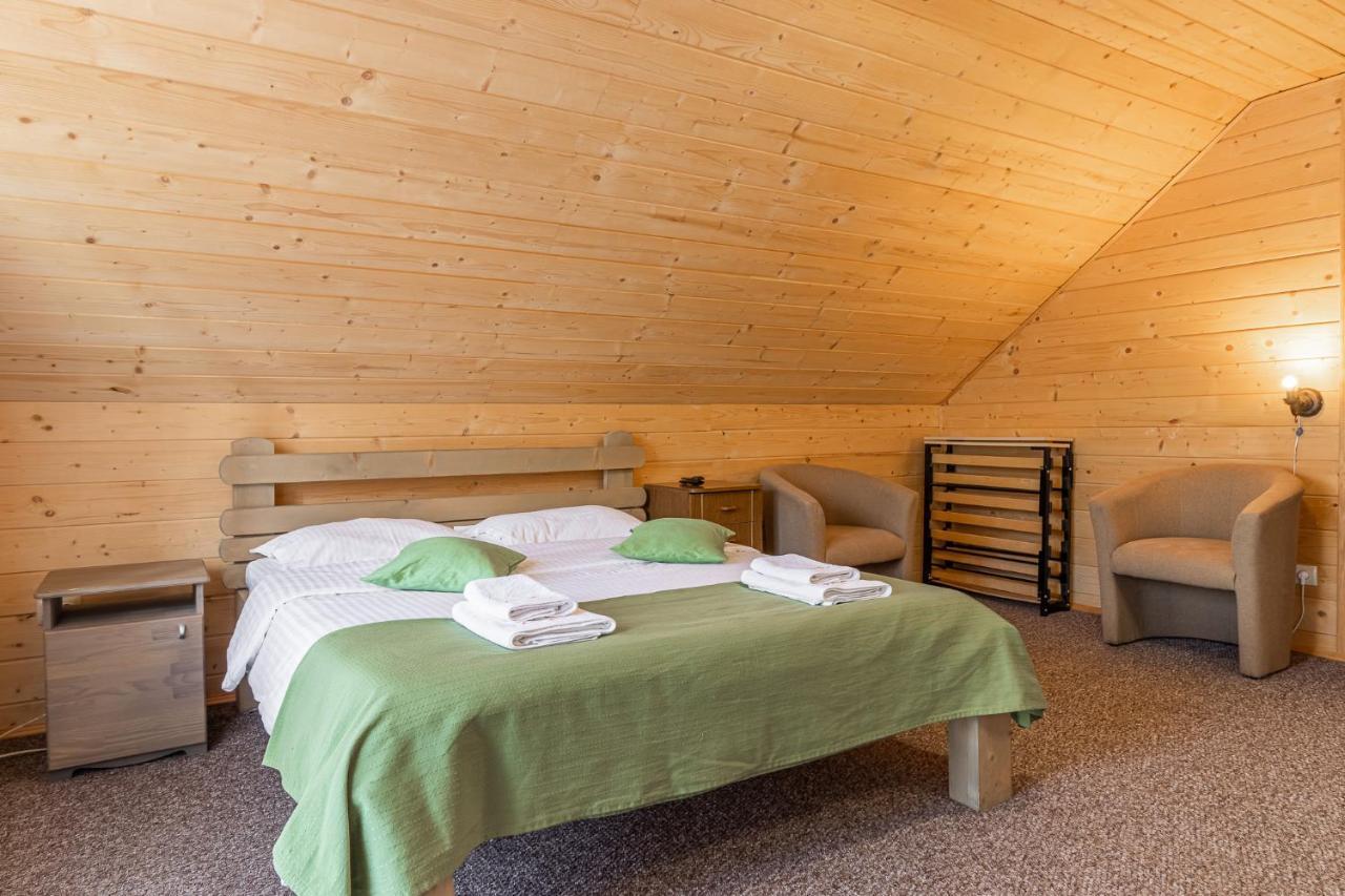 Konopka Guest House Bukovel Luaran gambar