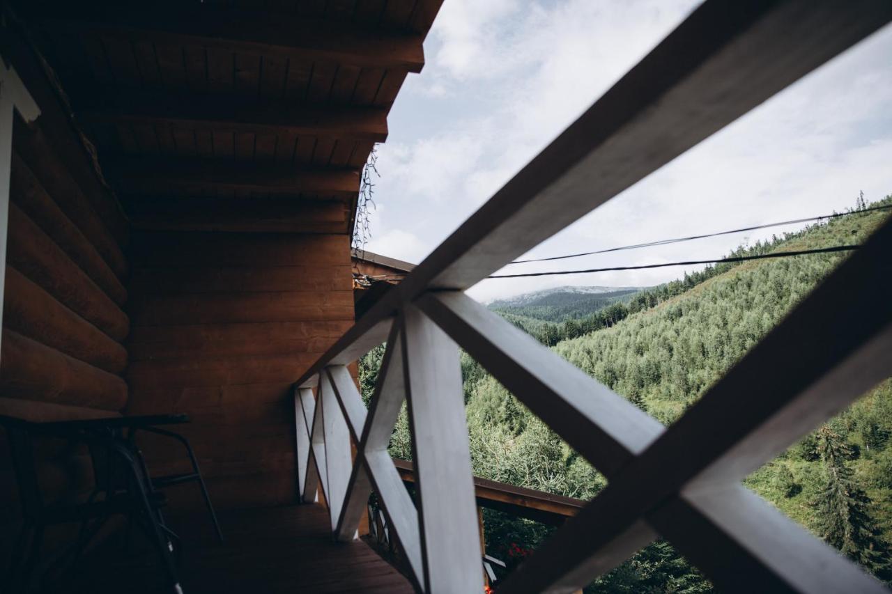 Konopka Guest House Bukovel Luaran gambar