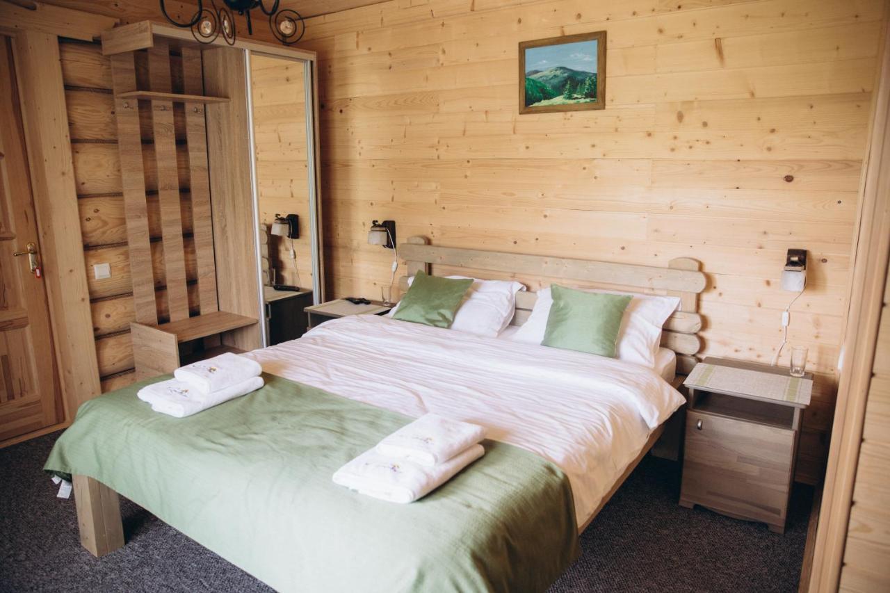 Konopka Guest House Bukovel Luaran gambar